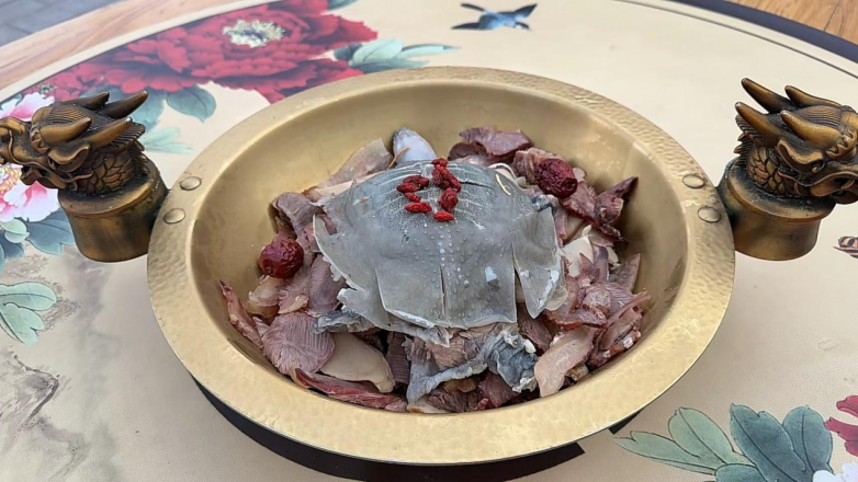 龙门小栈：一道养生硬菜，老板娘的十年“烟火逆袭”